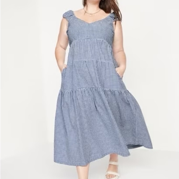 Old Navy Dresses & Skirts - NWT Old Navy Gingham Plaid Midi Dress